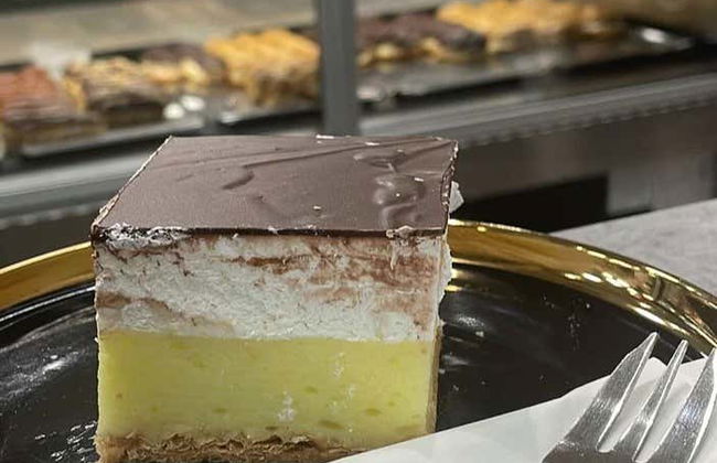 Slovakian Cakes & Pastry Tasting in Bratislava - Foto 6