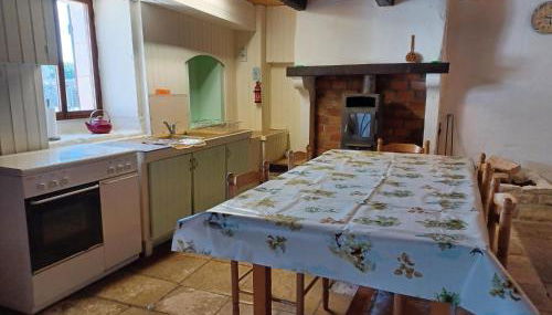 Honeysuckle Cottage at Gites de la Vienne - Foto 2, pet friendly