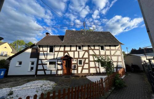 300 Jahre altes renoviertes Fachwerkhaus - Foto 1