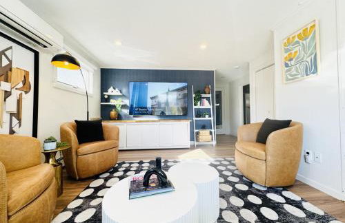 Spacious Poolside Boston Stay Sleeps 8 Pet Friendly - Foto 1