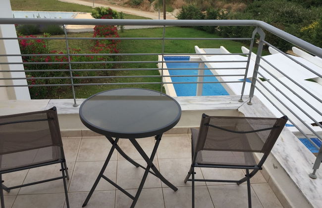 Kanistro Luxury Villa With Pool - Photo 9