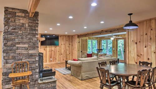 Rustic Sunset Escape on 67 Acres Outdoor Kitchen - Foto 5