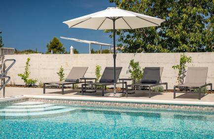 Villa Lucilla by Villas Guide - Photo 13