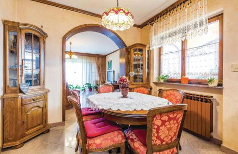 3 Bedroom Amazing Home In Jurdani - Photo 30