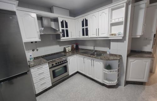 Ático espacioso en zona céntrica - Foto 19