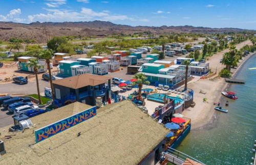 Guitars & Tiki Bars, Roadrunner Resort - Foto 12