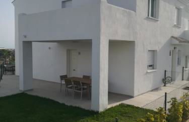 CASA ROMPEOLAS Atlanterra - Foto 1