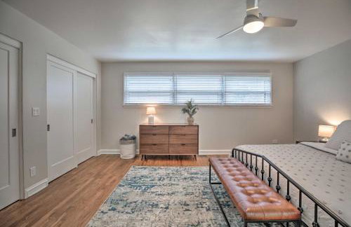 Home with Office and Yard 25 Mi to Downtown Chicago! - Foto 14