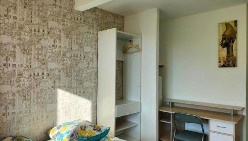 2 SDB - 2 Chambres - 1 lit d'appoint enfants - Foto 5, wardrobe