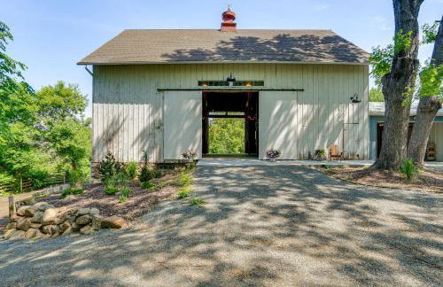 Picturesque Lake Elmo Cottage with Fire Pits! - Foto 32