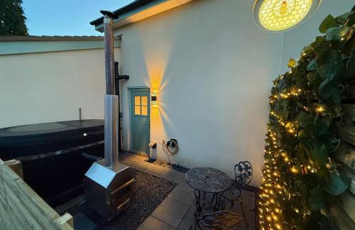 Willow Barn - Nantwich, with Hot Tub - Foto 16