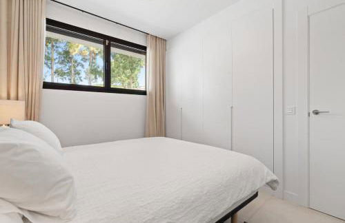 Lovely Evergreen - Photo 8