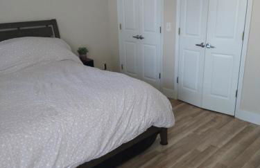 Family Friendly JUST LIKE HOME - Photo 18