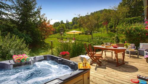 Chalet Les Roses Des Alpes - OVO Network - Photo 2, Garden, Garden view