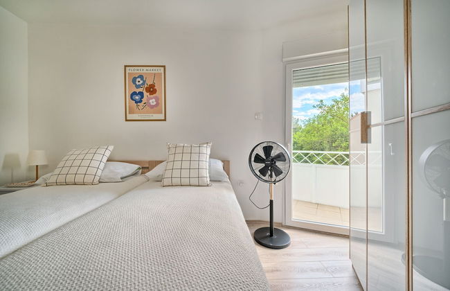 A2- Luxury apt w big Balcony, 4 min Walk to Beach - Foto 2