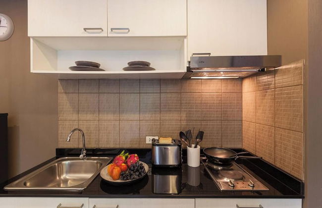 The Title Beach Front - Photo 30