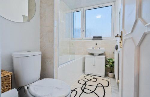 Central London Base 3BR Sleeps 8 Family Friendly - Foto 4