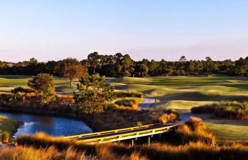 See all of Port Lucie in this resort amenities 2BD condo with resort amenities - Foto 14