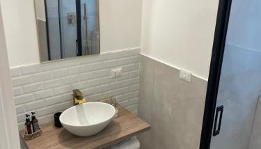 Fronte Reggia Apartment - Foto 5, Shower