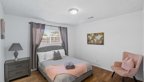 The Cozy Rustic Sequoia Wi-Fi & 2 Garage - Foto 2