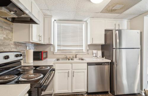 Spacious 1 Bed 15 Bath Towmhome I Ellenwood - Foto 10