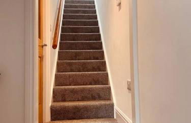 Luxury 2 bed apt 4 mins from M6 J44 pet friendly, - Foto 4