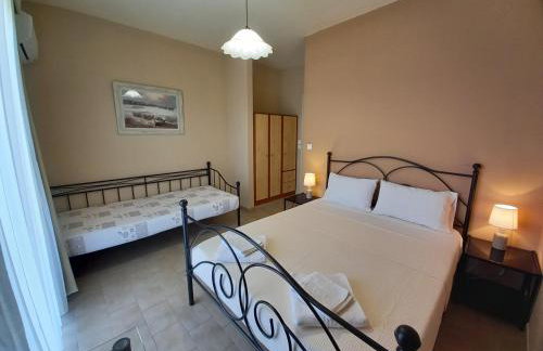 Stefanos Studios - Photo 35