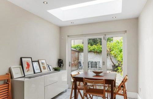 Cosy 3BR with Garden in Herne Hill, Zone 2 - Foto 11