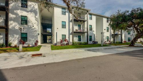 LaBelle Apartment, Close to Parks! - Foto 1