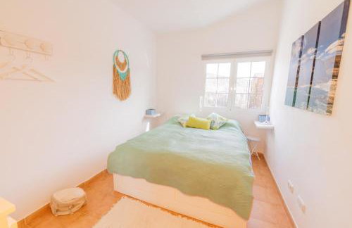 Casa Amaya - Spacious House with Pool, Large Garden, BBQ, 2 Terraces, and Ideal Location - Foto 16