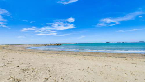 Peaceful Eureka Beach Cottage with 30-Foot Dock - Foto 2