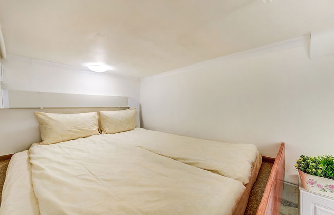 Semeiniy Ochag on Kurlandskaya - Photo 6