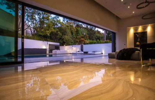 Beverly Hills Luxurious 4BR Villa with Pool and Views - Foto 67