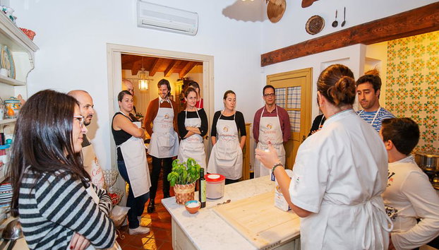 Cours de cuisine de 3 recettes à Sorrente - Expérience en petit groupe - Photo 2