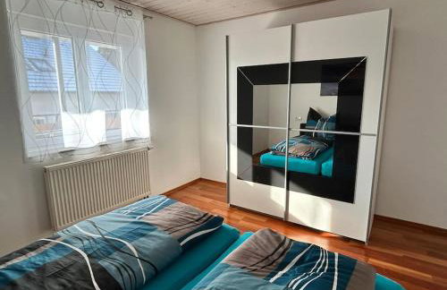 Geräumige Ferienwohnung Nähe Bodensee & Allgäu mit 3 Schlafzimmern - Foto 9