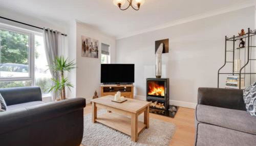 3 Bed Holiday Home in Llandeilo with log burner - Foto 1