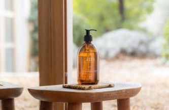 Beautiful villa and pool with sea view - Foto 30