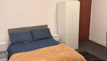 studio apartment with small kitchen and bathroom - Foto 1