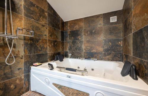 Apartamentos rurales Posada de Monfragüe con jacuzzi - Foto 67