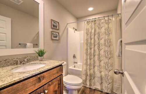 Fayetteville House Pool Access and Gas Grill! - Foto 21