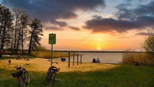 Ferienhaus Goldene Zeit I Terasse I Parkplatz I 3 SZ I 2 Bäder I 2 min zum See - Foto 3
