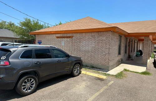 Chic & Cozy 2 bedroom - 1 bathroom - RATED BEST - Foto 37