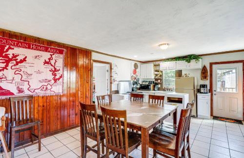 Arkansas Cabin with Deck Less Than 1 Mi to Norfork Lake - Foto 2