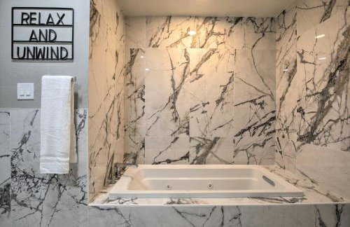 Families Welcome! Garland Home with Game Room - Foto 14