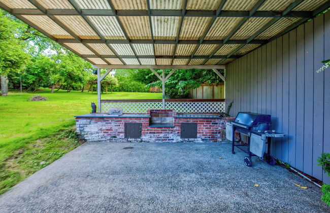 Private park in a cozy home next to I-90 huge yard - Foto 29