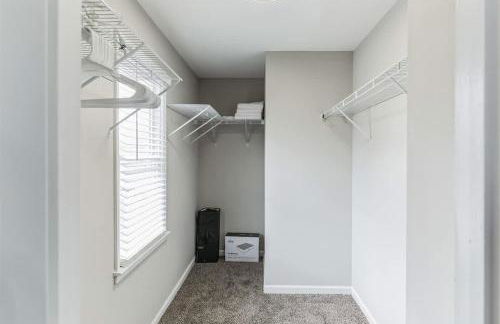 Charming Farmhouse Retreat in Madison AL - Photo 28