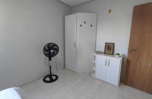 Apartamento para 6 pessoas custo benefício a 7 km da praia - Foto 6