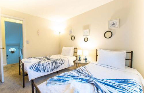 Stylish Home Dog Friendly Close to Beach - Foto 15