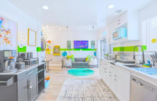 D - Hip NoHo 2BR Pad - Universal 15m - FIFA World Cup SoFi - Patio & Parking - Foto 9