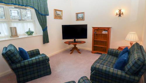 Lavender Cottage - Photo 3